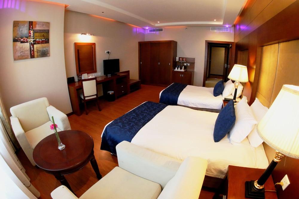 Diva Hotel Μανάμα Εξωτερικό φωτογραφία